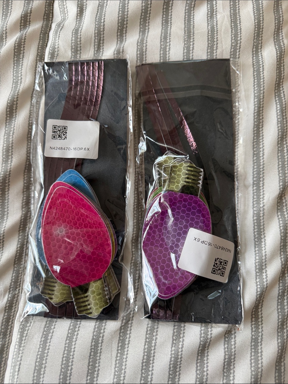 Set of 2 Decorative Pink & Purple Light Bulb Keychains